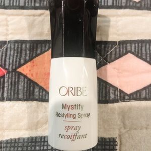 NWT Oribe Mystifying Restyling Spray